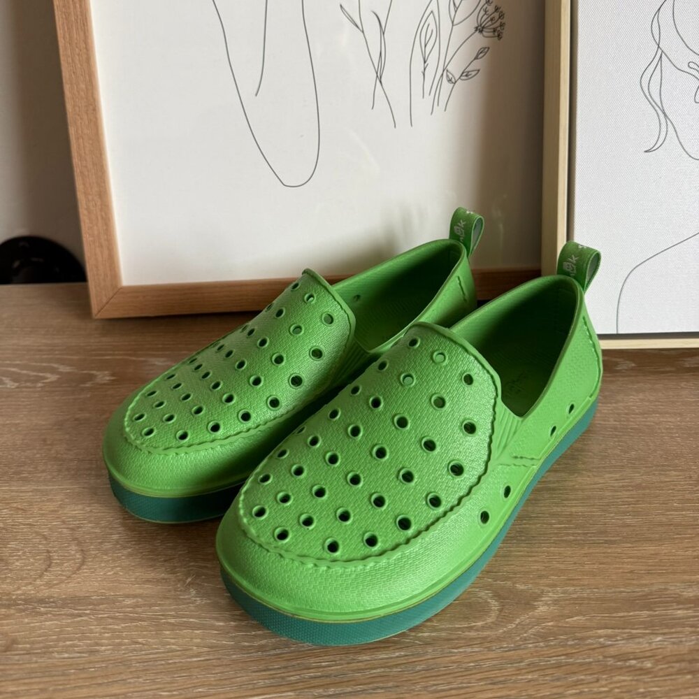 Sanuk Green Slip On Athletic Water Shoes 2